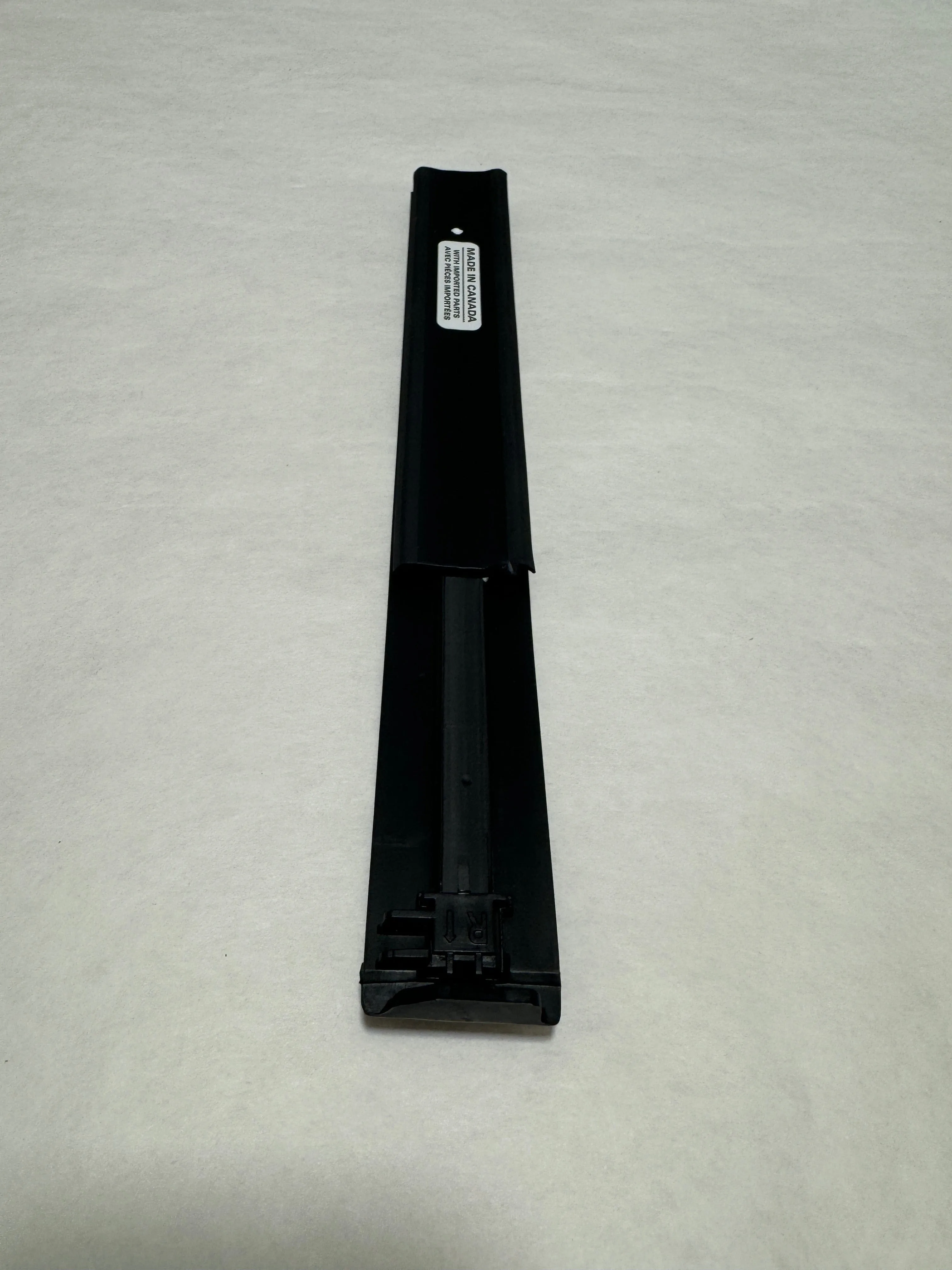 2015-2022 Chevy Trax or Encore Passenger Side Front Roof Joint Molding Cap OEM
