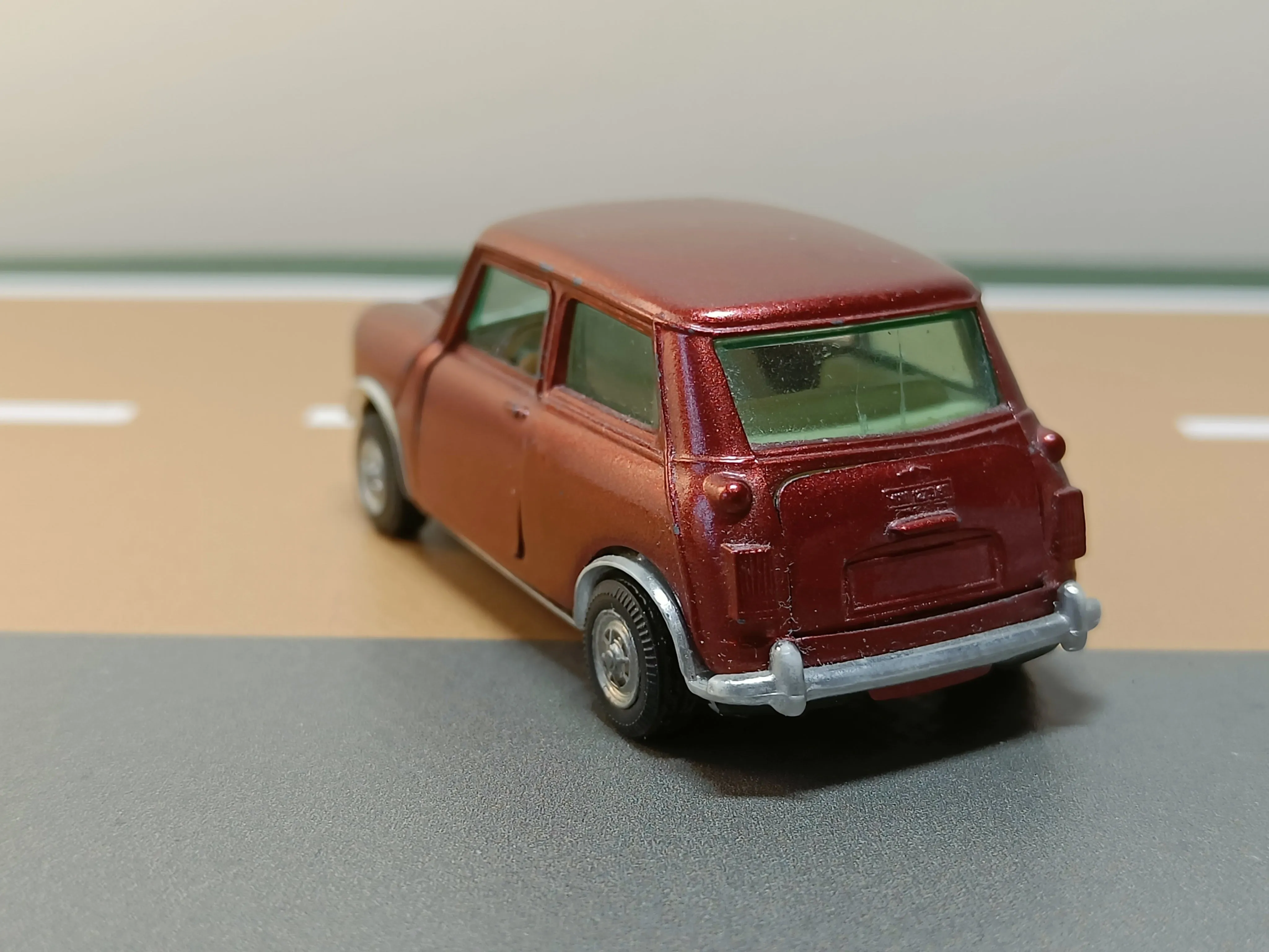 334 BMC Mini-Cooper Magnifique (Auto-Pilen copy)