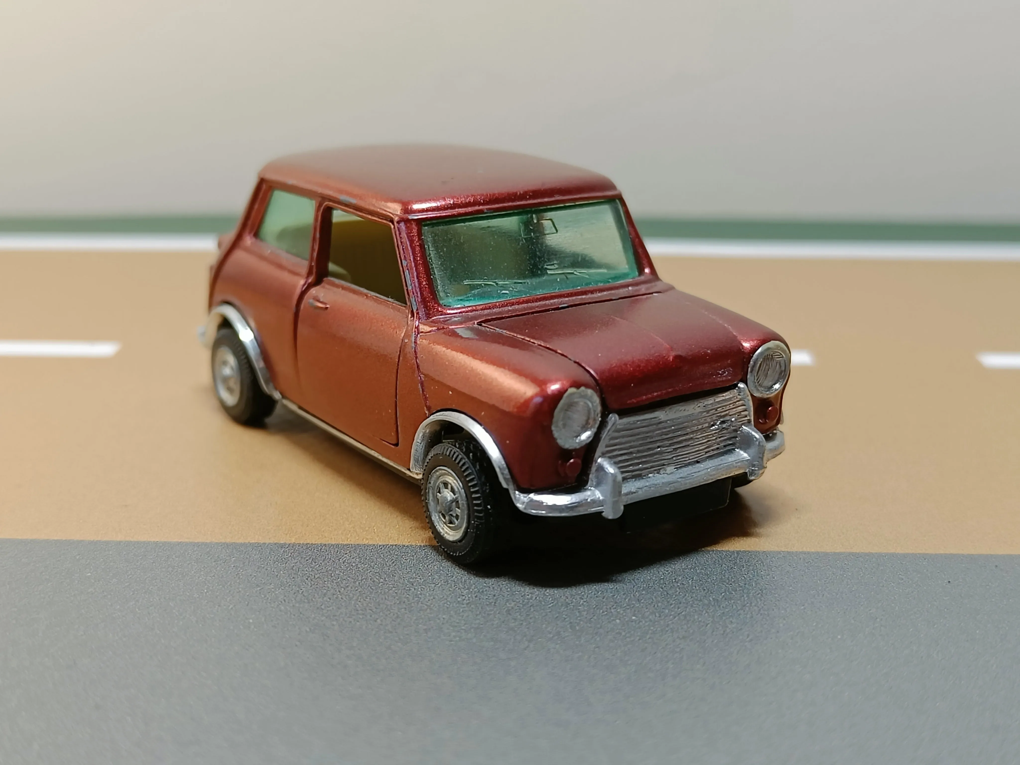 334 BMC Mini-Cooper Magnifique (Auto-Pilen copy)