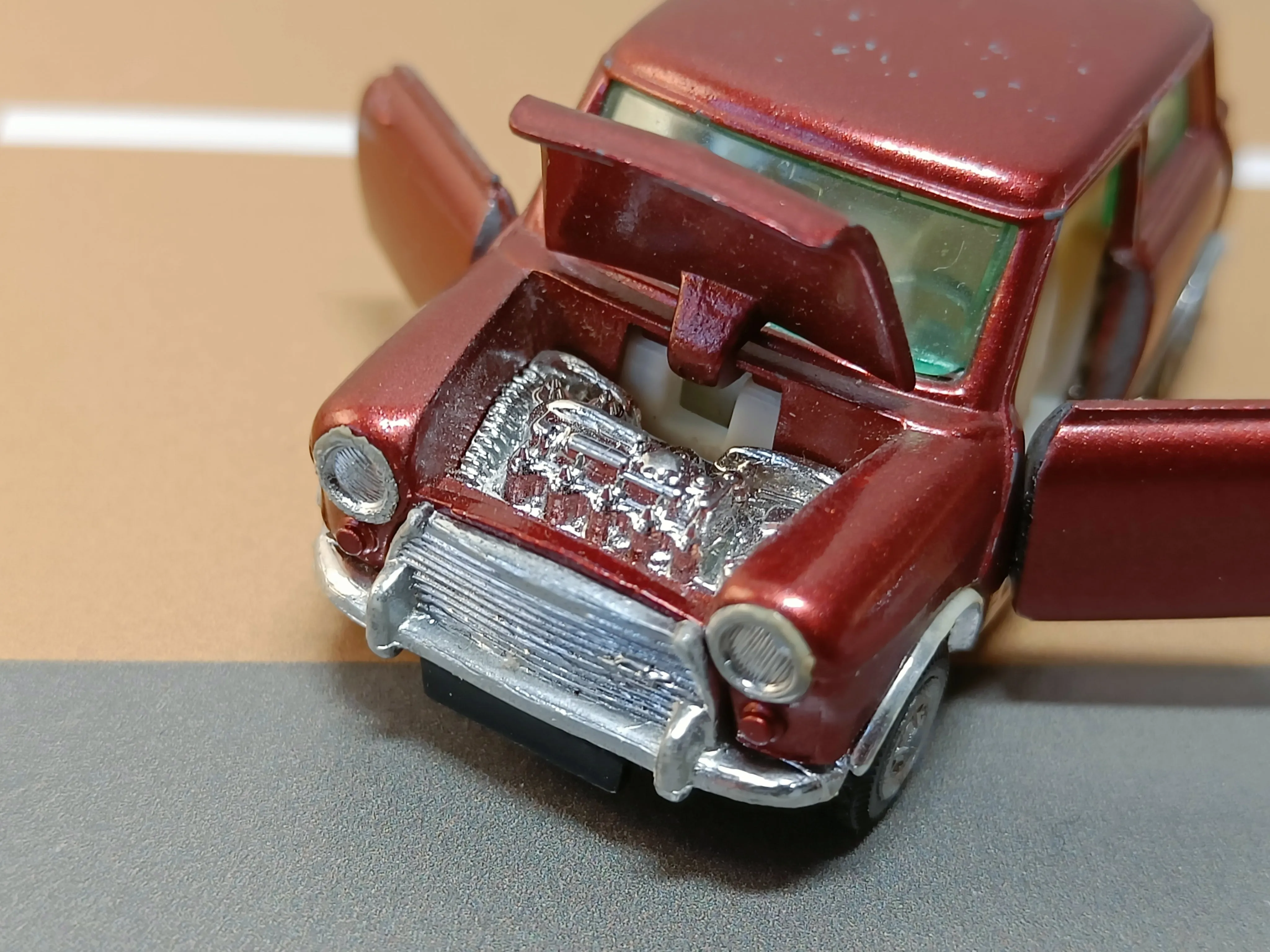 334 BMC Mini-Cooper Magnifique (Auto-Pilen copy)
