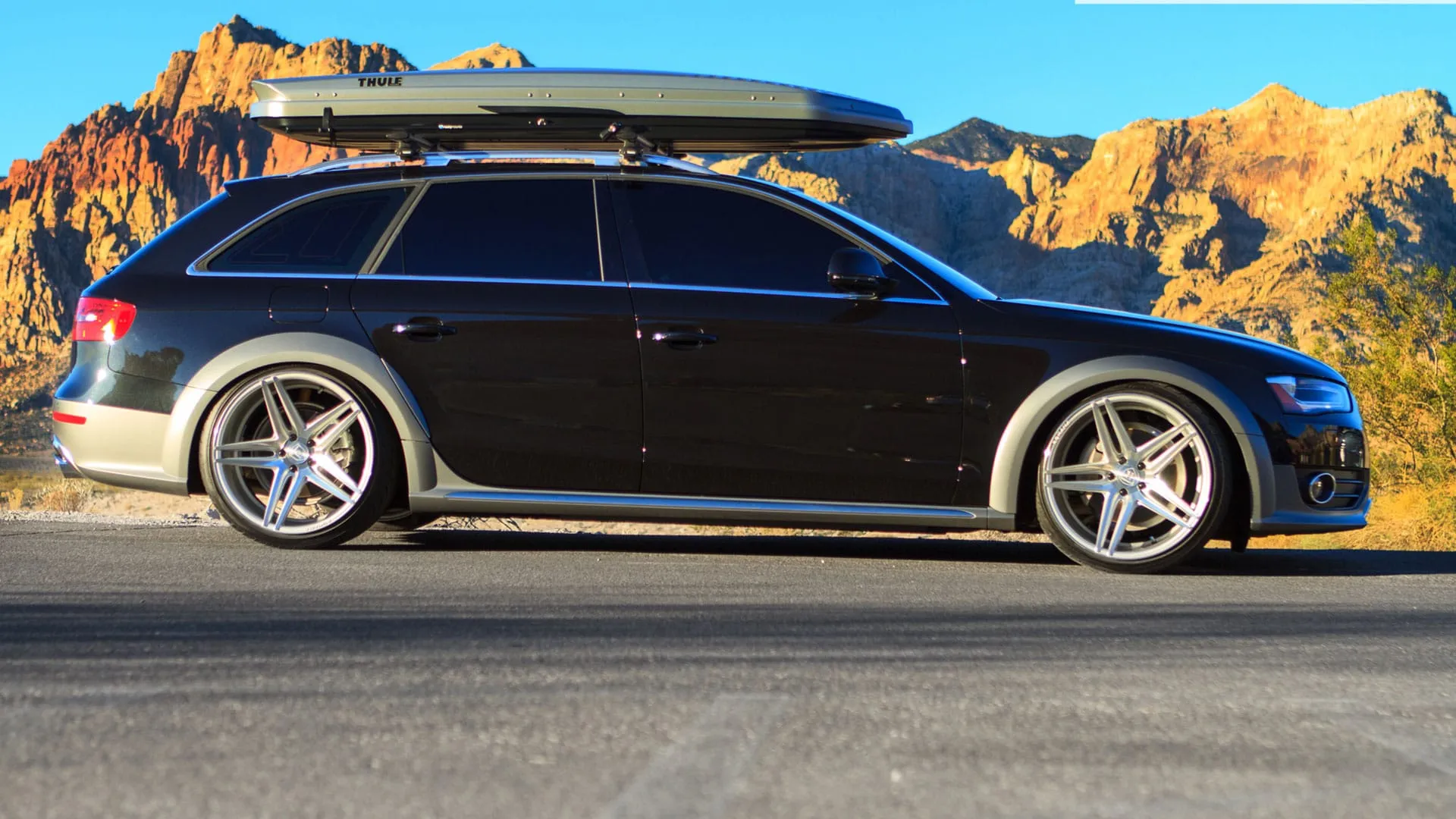 Rohana RFX15 Cross Forged Wheels (20x10 5x120 38ET CB 74.1) Brushed Titanium / Gloss Black / Gloss Red