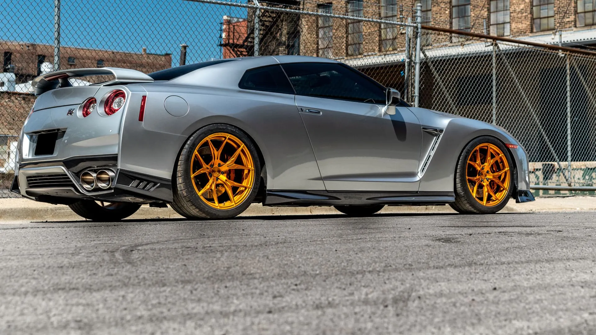 Rohana RFX5 Cross Forged Wheels (20x11 5x120 28ET CB 74.1) Brushed Titanium / Matte Black / Gloss Gold