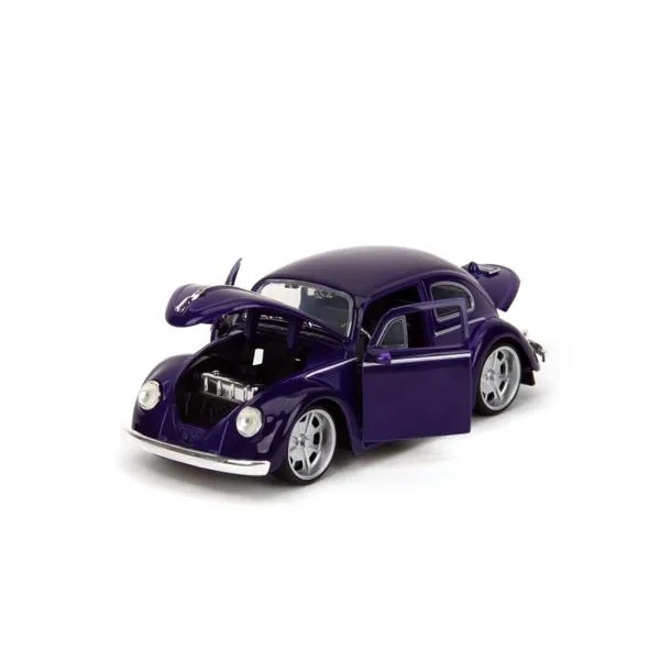 Wednesday (TV) - VW Beetle (with Wednesday) 1:24 Scale Diecast Vehicle